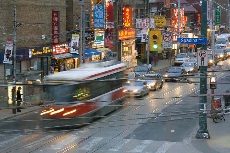 Toronto-Streetcar-Chinatown.jpg