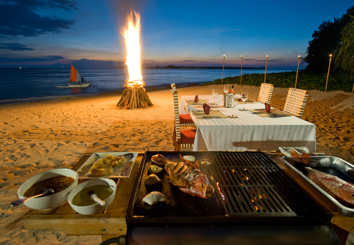 Villa-Sepoi-Sepoi-BBQ-on-the-beach.jpg