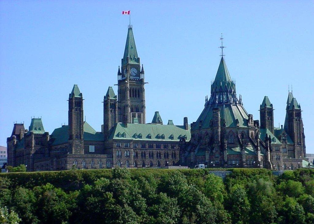 157_Ottawa_parliament_hill_1.jpg